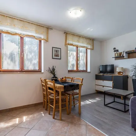 Mimi Apartment Krnica