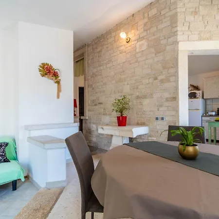 Apartment Mimi Krnica